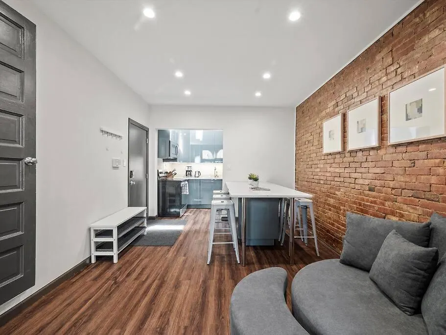 Luxury And Stylish 2Bedroom Apartment On Carson, South Flats, Питтсбург США